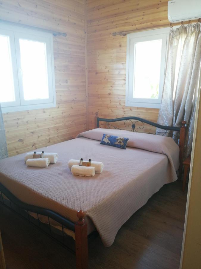 Wooden Apartment , Agia Marina Chrysochous Kato Yialia ภายนอก รูปภาพ